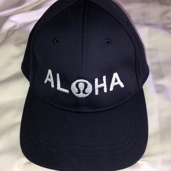 lululemon aloha hat